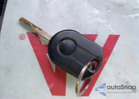 2018 Ford Escape Se z USA, uszkodzony, nr VIN 1FMCU9GD8JUA15205